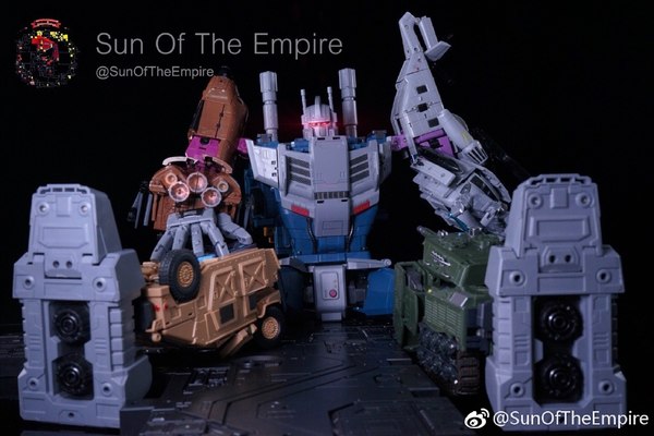 Zeta Toys Blitzkrieg Unofficial MP Style Onslaught Color Sample Photos Plus Not Bruticus 23 (23 of 30)